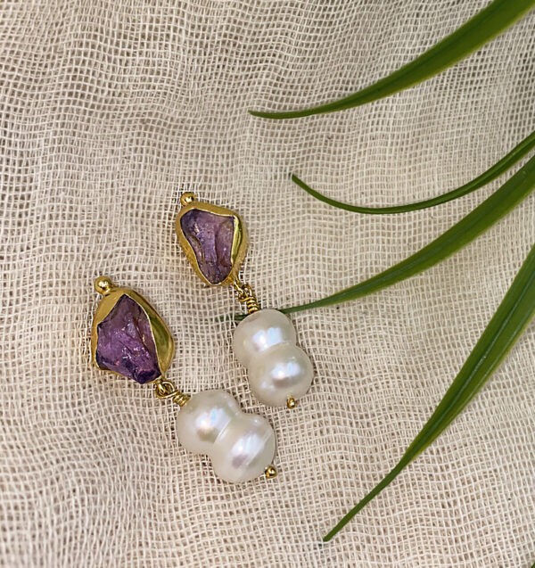 Earrings amethyst & pearl